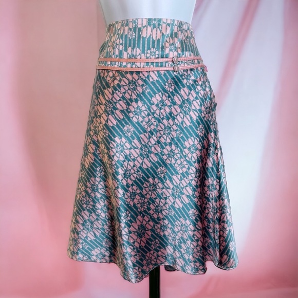 Ted Baker London Silk & Cotton Blend Spring Floral MIDI Skirt - Picture 1 of 15